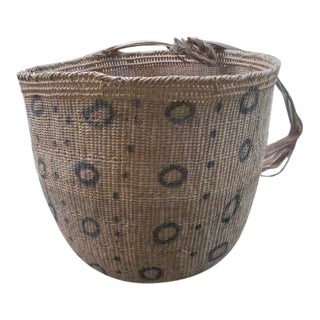 Vintage Yanomami Gathering Basket With Polka Dot Design For Sale