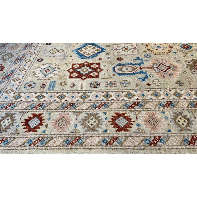 Heriz Design Rug 10x14 For Sale In Los Angeles - Image 6 of 8