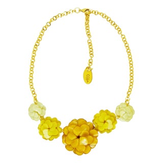 GÉRANIUM, Necklace, Yellow For Sale