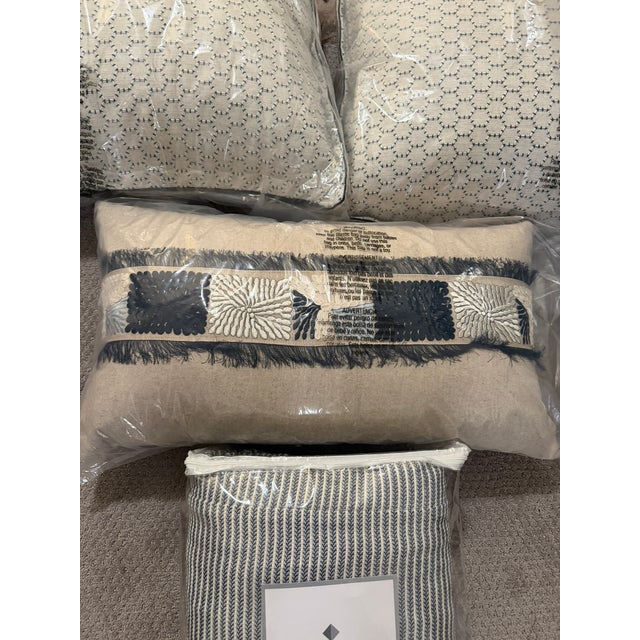 Textile Eastern Accents Beau Blue / White Super Queen (96" X 98") Duvet Cover, 2 Shams, 1 Decorative Pillow For Sale - Image 7 of 13