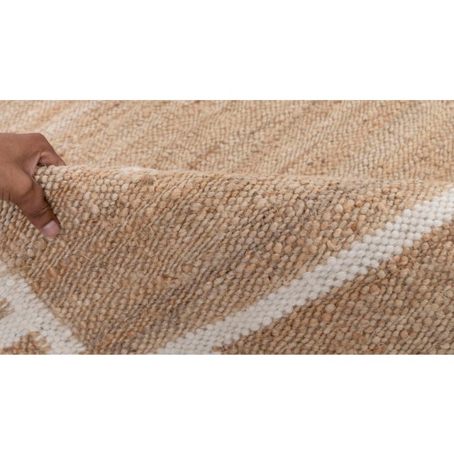 White Jute Wool Premium Handwoven (Not Braided) Scalloped Rug 12x15Ft. For Sale - Image 9 of 12