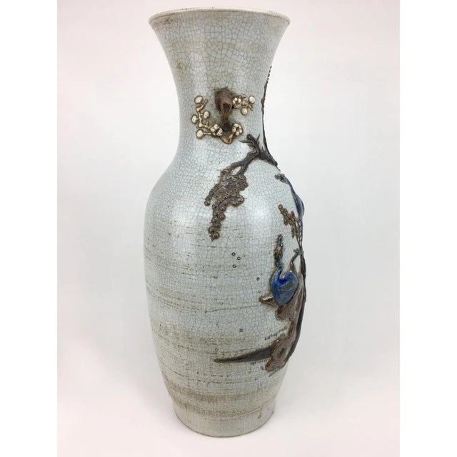 Chinese 19th Century Chinese Crackle Glaze Vase With Peacock Motif For Sale - Image 3 of 6