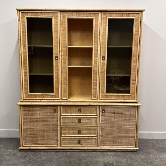 Italian Rattan and Bamboo Display Cabinet from Dal Vera, 1970s For Sale - Image 16 of 16
