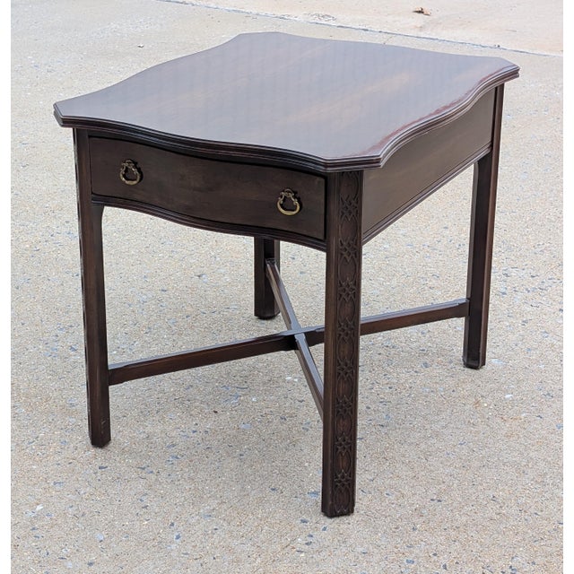 Traditional Late 20th Century Ethan Allen Georgian Carved Cherry Wood Occasional Side Table For Sale - Image 3 of 9