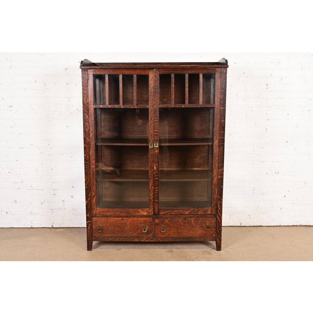 Limbert Style Antique Mission Oak Arts and Crafts Bookcase Cabinet, Circa 1910 For Sale - Image 14 of 14