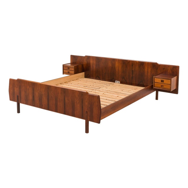 Mid-Century Modern Scandinavian Bed in Rosewood, 1960s For Sale