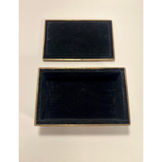 Vintage Brass With Mother of Pearl and Black Lacquer Inlay Trinket Box For Sale - Image 4 of 8