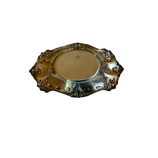 Reed & Barton vintage sterling silver serving bowl in Art Nouveau designs, featuring repousse daffodil flower decorations...