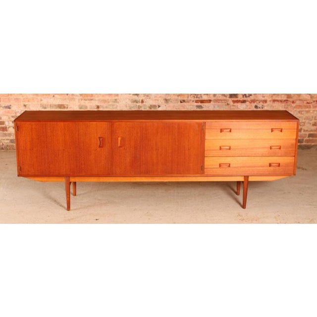Mid Century 'Modulus' long teak sideboard by Fristho, Netherlands, circa 1960. 2 cabinet sections and 3 drawers. Excellent...