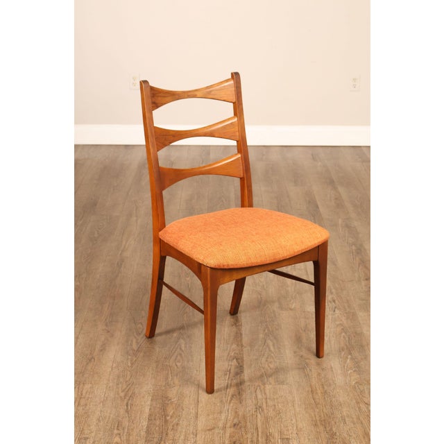 Mid 20th Century Lane Rhythm Mid Century Modern Set Of Six Walnut Dining Chairs For Sale - Image 5 of 18