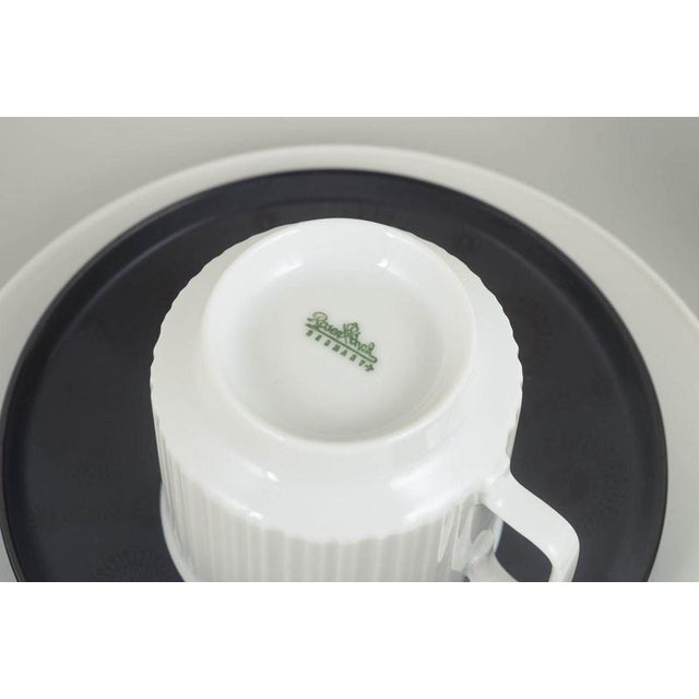 Tapio Wirkkala Coffee Cups with Saucers and Cake Plates by Tapio Wirkkala for Rosenthal, Set of 6 For Sale - Image 4 of 5