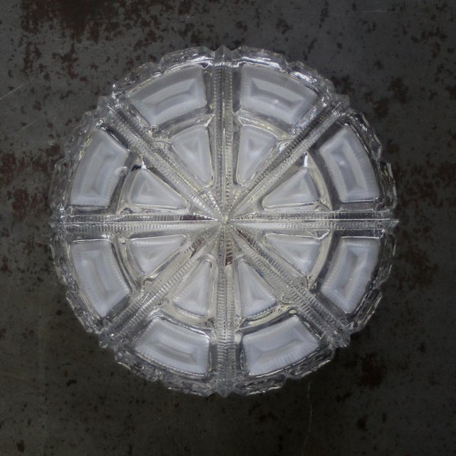 Mid-Century Round Clear Glass Sconce For Sale - Image 4 of 8