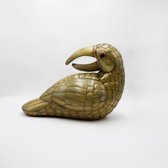 1960s Big Size Mexican Sculpture of Toucan For Sale - Image 15 of 17
