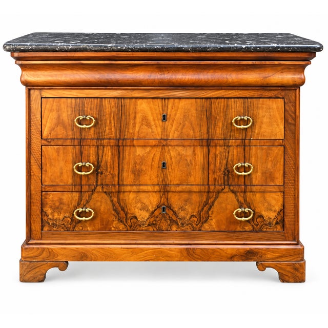 Magnificent 19th-century Louis-Philippe style secretary desk, veneered in walnut and burr walnut. Solid black veined...