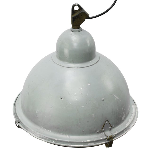Industrial Industrial Gray Aluminum, Metal and Clear Glass Pendant Lamp For Sale - Image 3 of 5