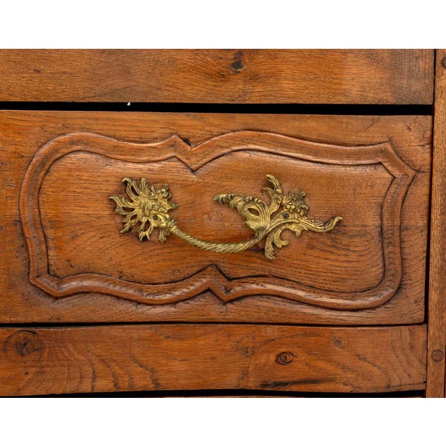 French Provincial Commode, 18th Century For Sale In New York - Image 6 of 10