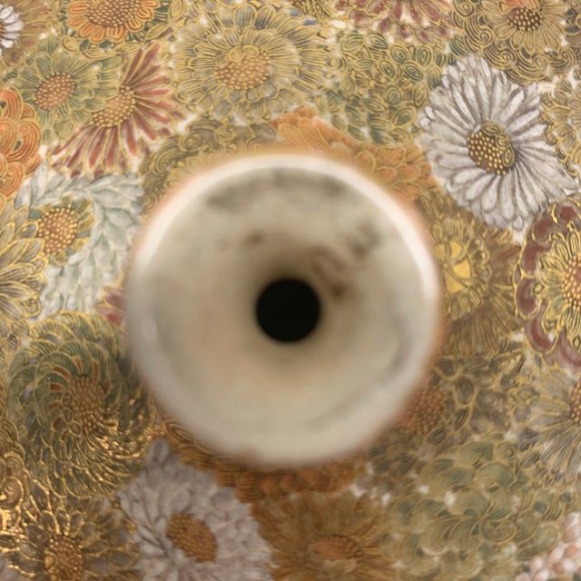 Late 19th Century Exquisite Japanese Satsuma Vase in Bulbous or Tsubo Form With Overall Golden Chrysanthemum Decoration. For Sale - Image 4 of 4