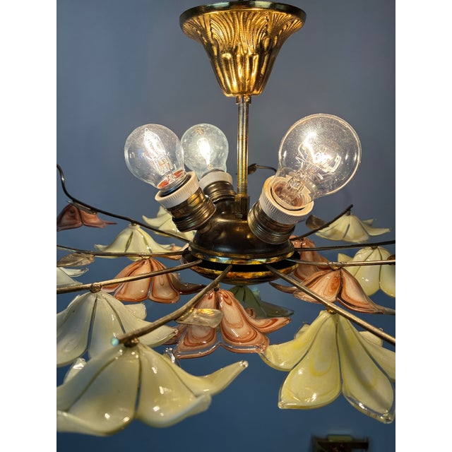 1980s Italian Floral Glass Flush Mount With 21 Yellow & Brown Murano Style Flowers For Sale - Image 17 of 18