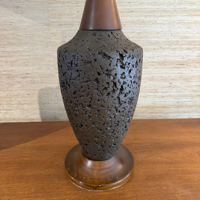 Wood Mid 20th Century Pair of Mid Century Modern Walnut and Ceramic Cork-Style Table Lamps With Original Shades For Sale - Image 7 of 11