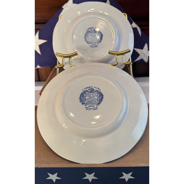 1970s Liberty Blue “Washington at Valley Forge” Plates | English Ironstone Americana Wall Decor - a Pair For Sale - Image 9 of 9