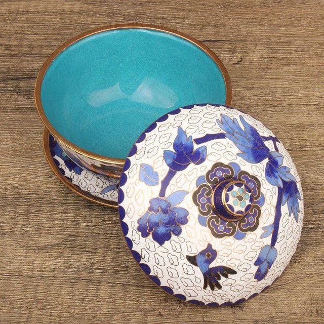 Vintage Cloisonné Enamel Lidded Bowls With Saucers – Floral & Bird Motif - Set of 4 For Sale - Image 17 of 18