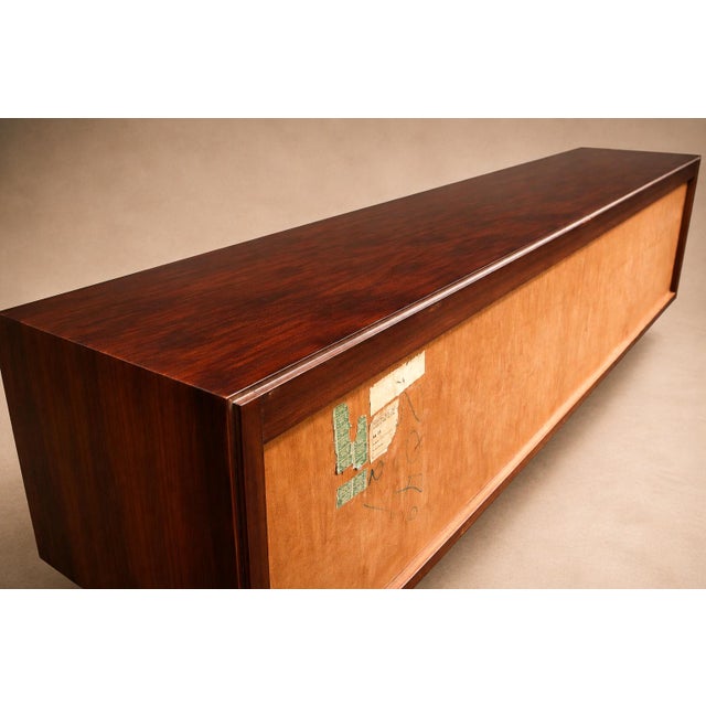 Brazilian Modern Floating Bar / Sideboard in Hardwood by Carlo Hauner, 1950s For Sale - Image 16 of 18
