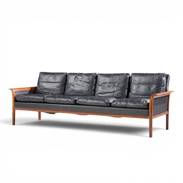 Mid-Century Modern Knut Saeter for Vatne Møbler Mid Century Norwegian Rosewood and Leather Sofa For Sale - Image 3 of 9