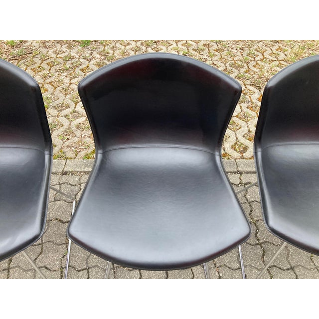 Model 420 Side Chair in Saddle Leather by Harry Bertoia for Knoll Inc. / Knoll International, 2017, Set of 6 For Sale - Image 12 of 18