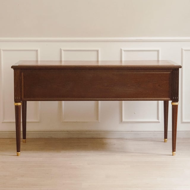 Louis XVI Style Desk in Mahogany with Leather To For Sale - Image 16 of 17