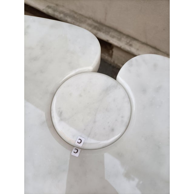 1980s White Marble Eros Coffee Table by Angelo Mangiarotti for Skipper, 1980s, Set of 2 For Sale - Image 5 of 11