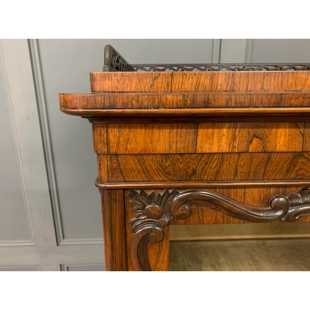Victorian Rosewood Bookcase from James Winter, 1850s For Sale - Image 14 of 18
