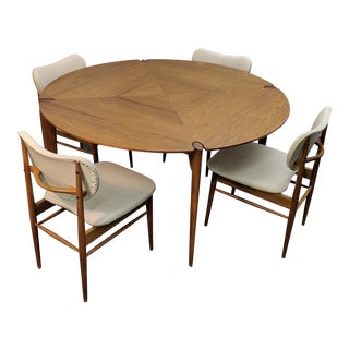 Brown Saltman Game Table & Chairs For Sale