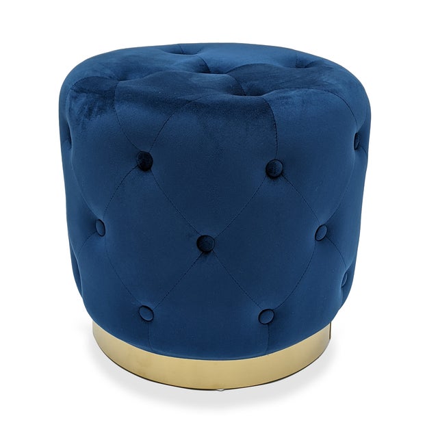 This Zentique glam stool features a round cushioned top in blue velvet on splayed metallic gold pin legs. At 17" square,...