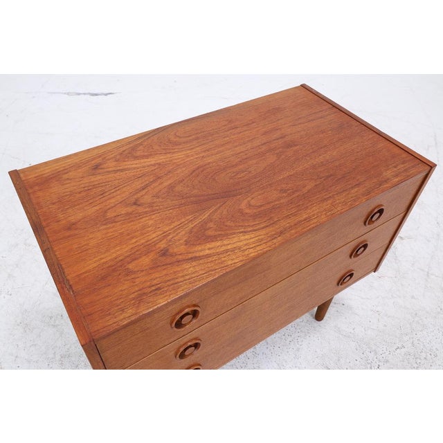 Wood Mid-Century Teak Chest of Drawers For Sale - Image 7 of 13