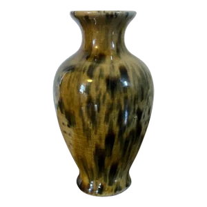 Small Chinese Porcelain Baluster Shape Vase With Tortoise Treacle Glaze