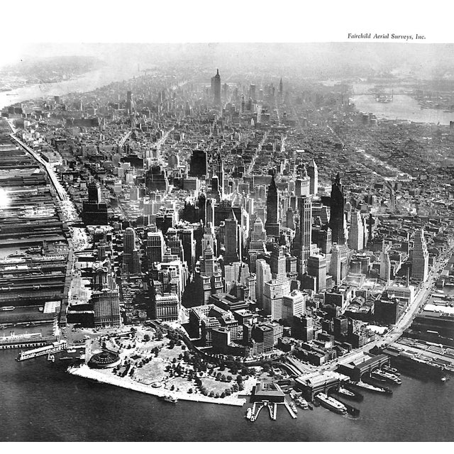 White "The Face of New York the City as It Was and as It Is" 1954 Feininger, Andreas [Photographs By] For Sale - Image 8 of 12