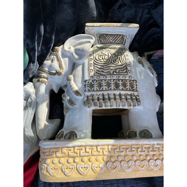 Vintage Asian Ceramic Elephant Plantstand in Beige, 1970s For Sale - Image 10 of 12