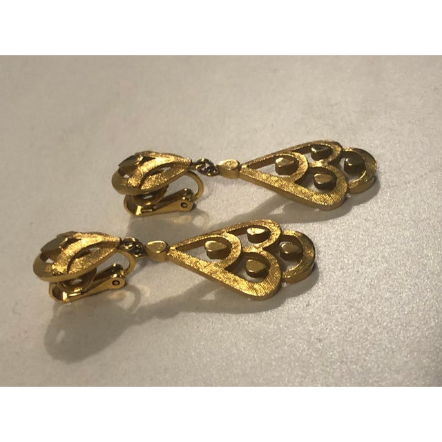 Trifari 1970s Trifari Gold Art Deco Dangle Earrings, A Pair For Sale - Image 4 of 10