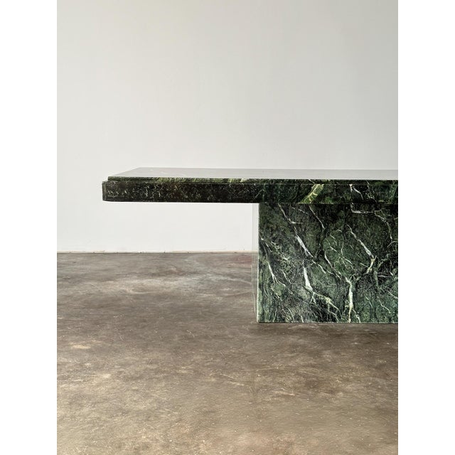 1980s Verde Alpi Marble Pedestal Coffee Table, Italy, 1980s For Sale - Image 5 of 14