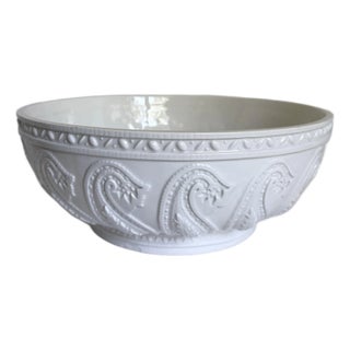 Vintage Mottahedeh Italian Ceramic Relief Centerpiece Serving Bowl For Sale