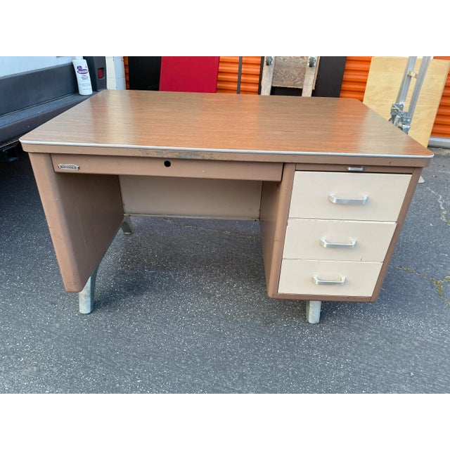 Vintage mid century metal desk by Devon company. Nice color combination heavy duty well built good condition needs a lock...