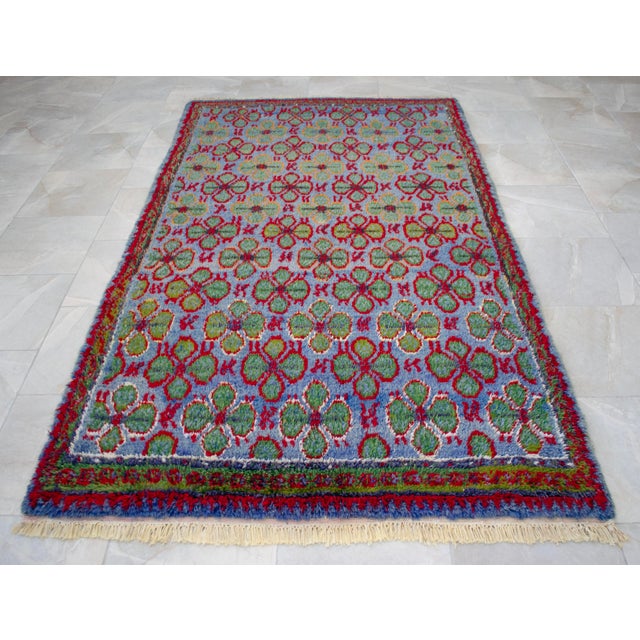Textile 1940s Vintage Turkish Oushak Rug Hand Knotted High Pile Area Rug - 4′10″ × 8′5″ For Sale - Image 7 of 13