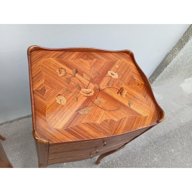 Late 19th Century Pair of French Louis XV Style Rosewood Side Tables Nightstands by Haentges Freres For Sale - Image 12 of 15