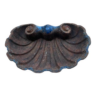 Early 20th Century Cast Iron Shell Form Garden Ornament For Sale