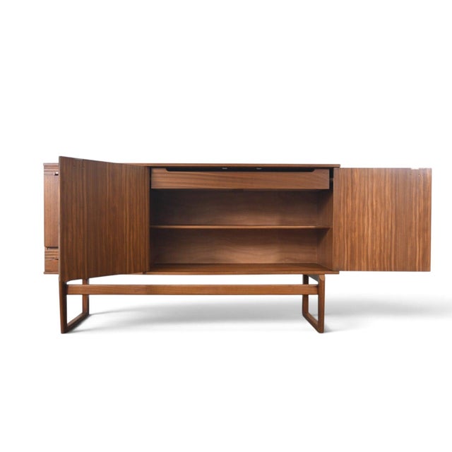Mid 20th Century Vintage Teak Credenza by Nathan Furniture For Sale - Image 5 of 11