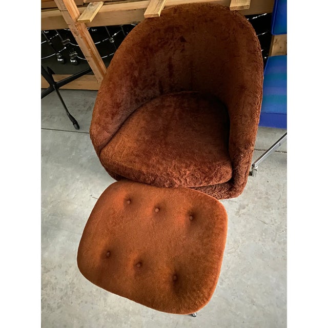 Textile Late 20th Century Rocking/ Swivel Club Chair in the Style of Adrian Pearsall and Milo Baughman For Sale - Image 7 of 7