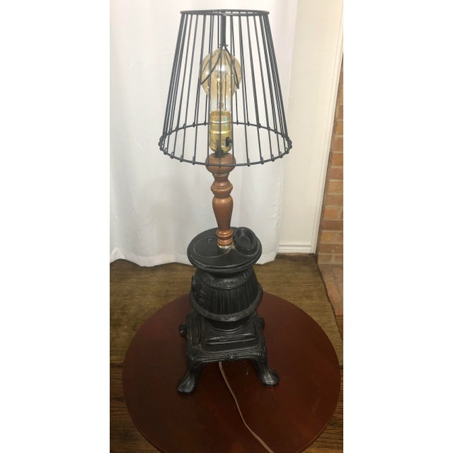 Metal Vintage Mid 20th Century Cast Iron Pot Belly Lamp For Sale - Image 7 of 12