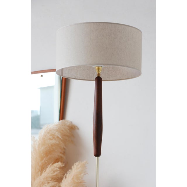 Mid-Century Modern Vintage Teak and Brass Floor Lamp with Cream Lampshade, 1960s For Sale - Image 3 of 11
