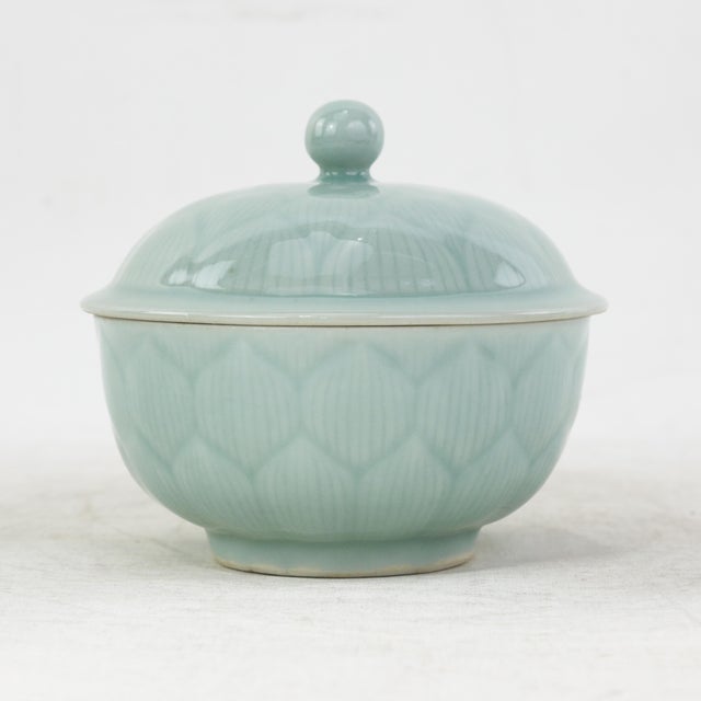 Vintage Chinese Celadon Green Lotus Flower Carved Porcelain Covered Bowl For Sale - Image 13 of 13