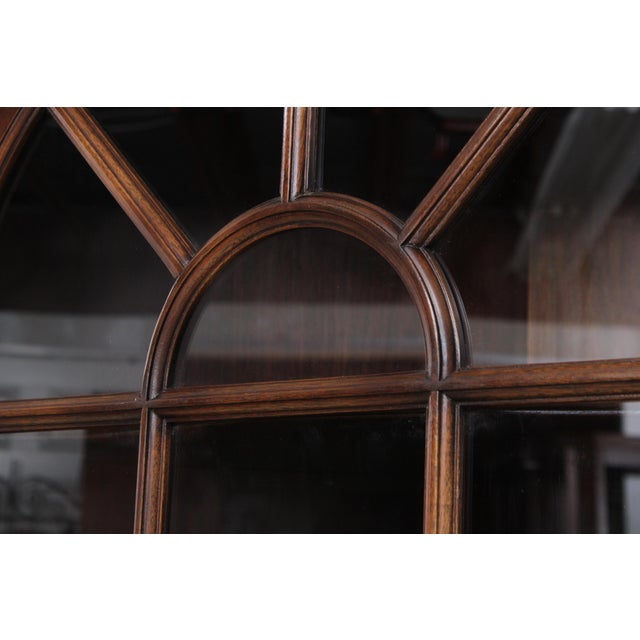 Brown Stickley Chippendale Mahogany Corner China Cabinet For Sale - Image 8 of 16